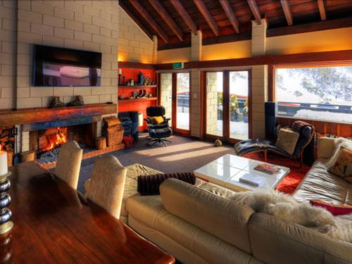 Thredbo Ski Chalet | Obergurgl Lodge