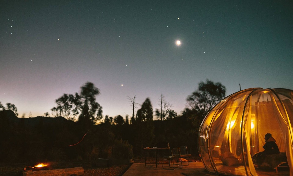 Coonabarabran House | Off-Grid Stargazing Retreat – Unique Bubble Glamping