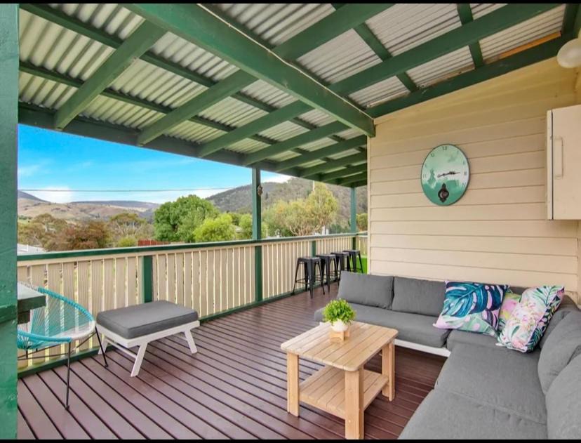 Omeo House | Omeo holiday home