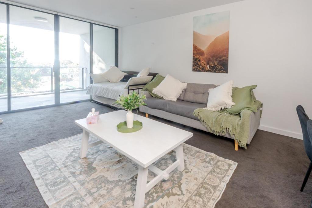 Wollongong CBD Apartment | On Flinders Wollongong