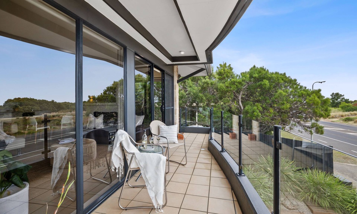 Torquay Apartment | On The Esplanade Apartments