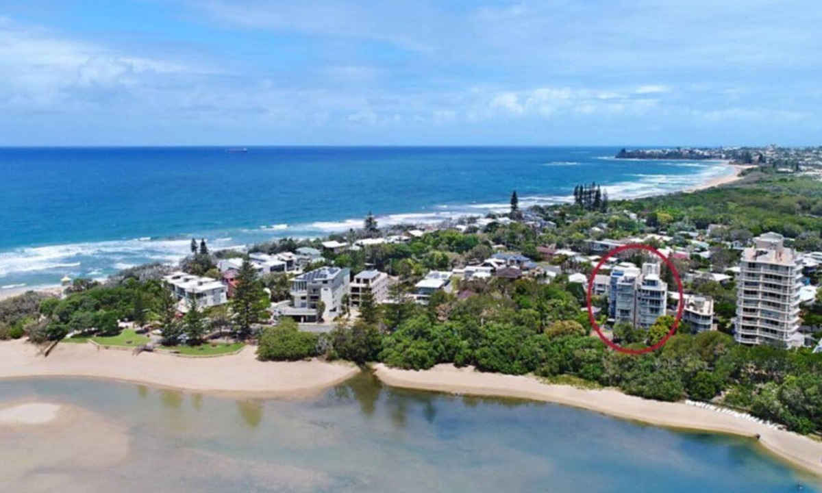 Currimundi Apartment | Outlook U7 Lakefront Calm At Currimundi