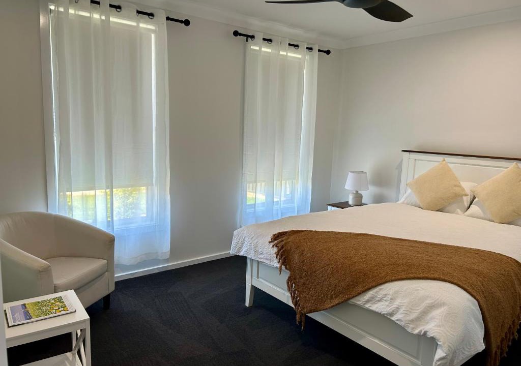 Dubbo House | Paradise in Drysdale