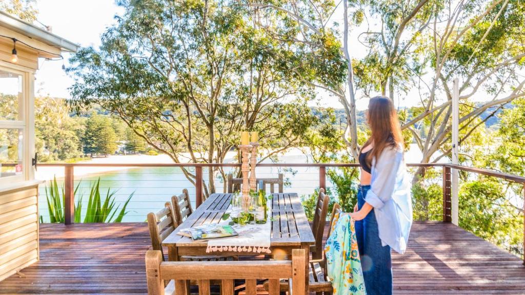 Pearl Beach House | Paradise Point- Waterfront Property Pearl Beach