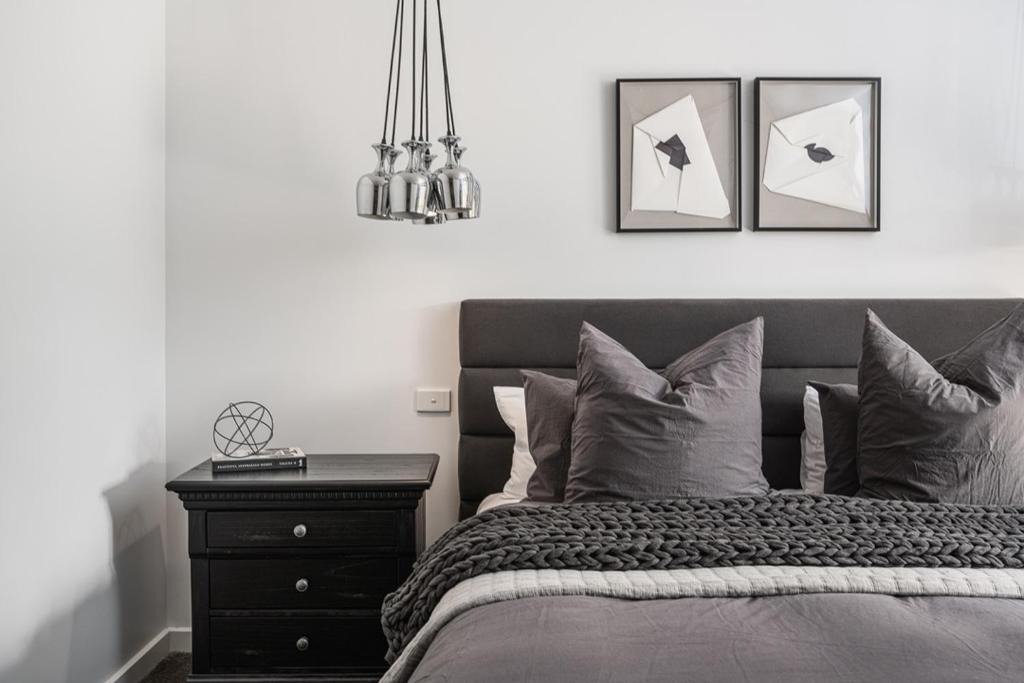 Porepunkah Apartment | Peggy Adelaide Suite