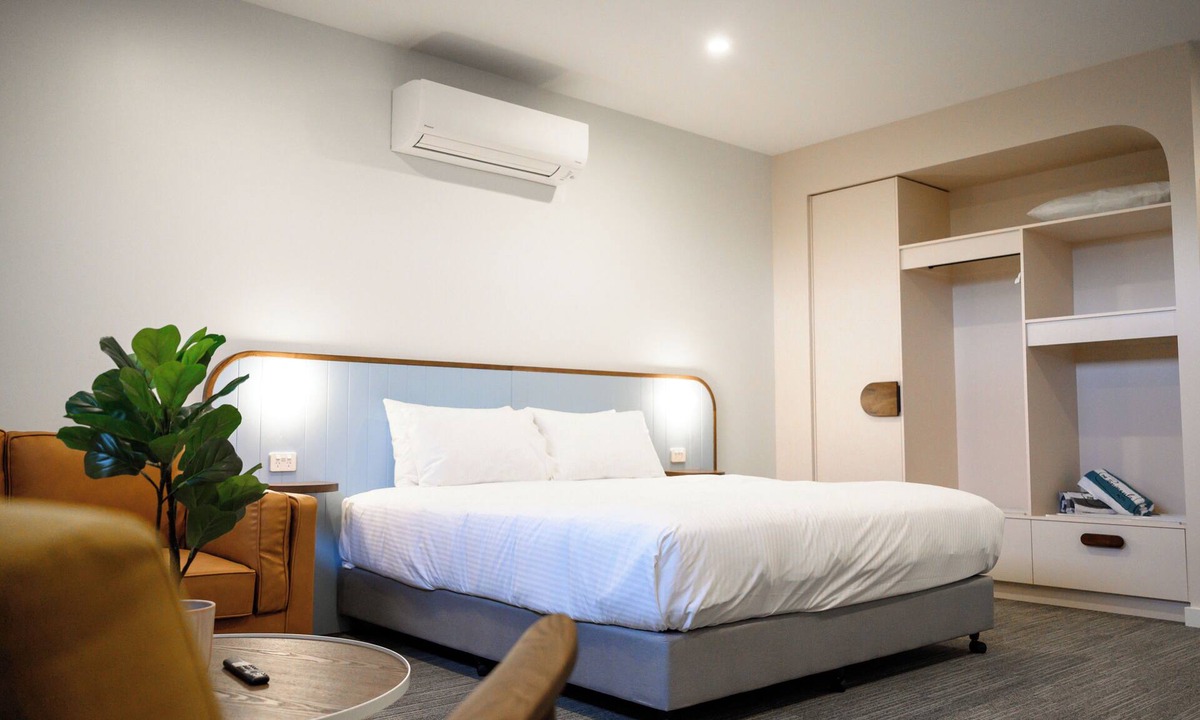 Taperoo Hotel | Peninsula Hotel Motel
