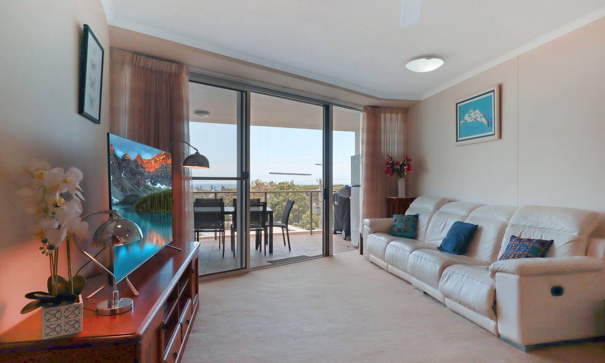Moffat Beach Apartment | Points North U507 Coastal Views
