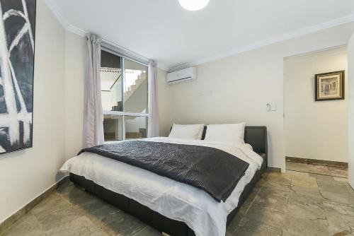 La Perouse Apartment | Premium Beachfront Stay, Space & Style APT