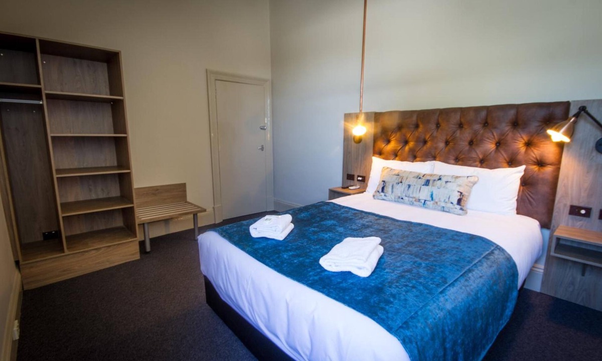 Mannum Hotel | Pretoria Hotel