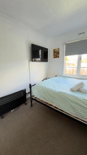 Warrane House | Private Double Room close CBD & Airport