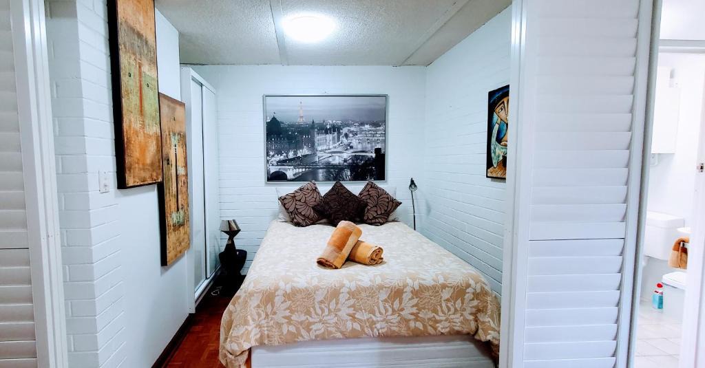 Subiaco Apartment | Quaint & Tranquil Subiaco 1 Bedroom Apartment