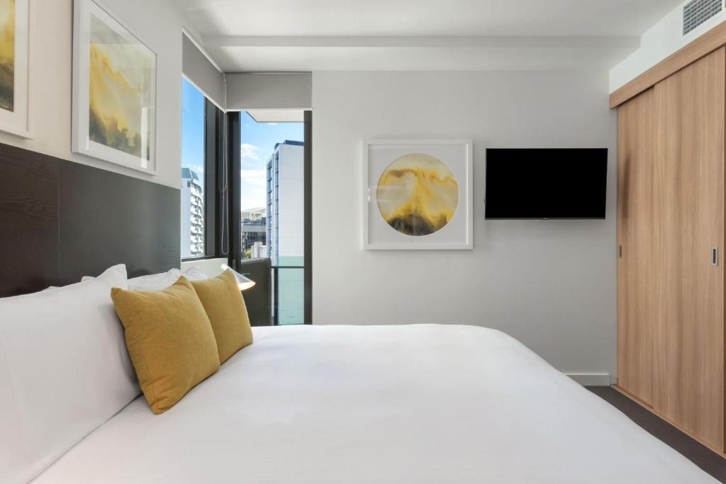 Spring Hill Apartment | Quattro on Astor