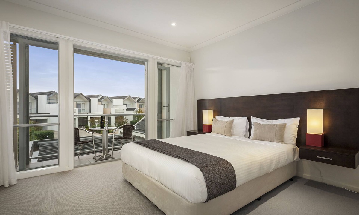 Sanctuary Lakes Apartment | Quest Sanctuary Lakes
