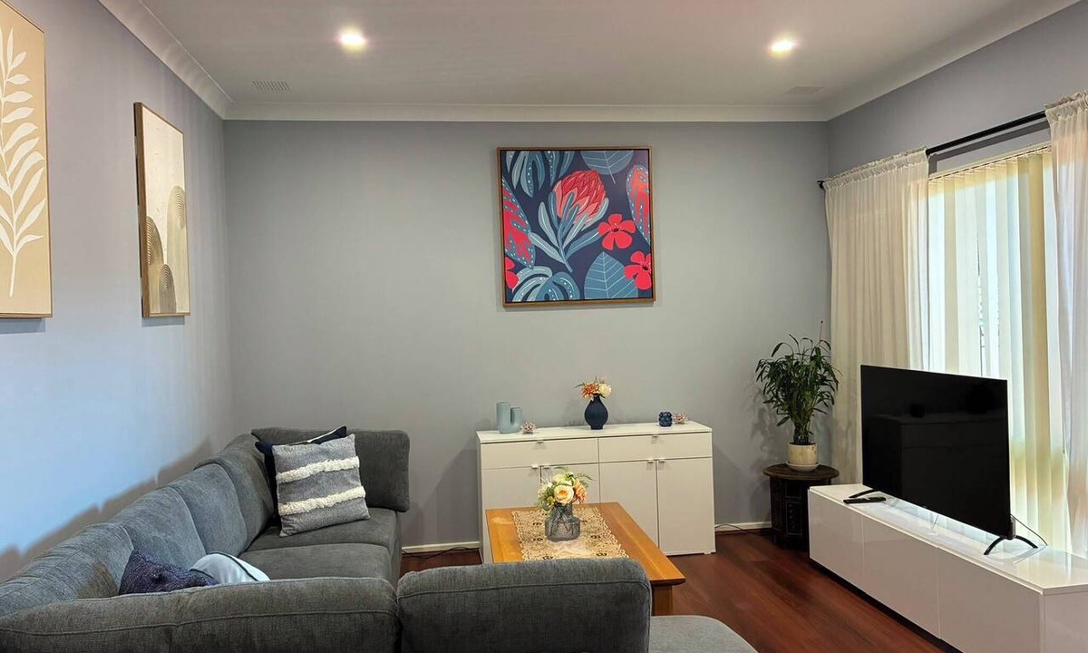 Nollamara House | Quiet & Clean 2BR House Stay