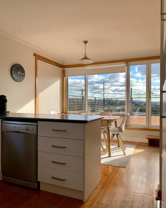 Norwood House | Red Robin Family Accommodation
