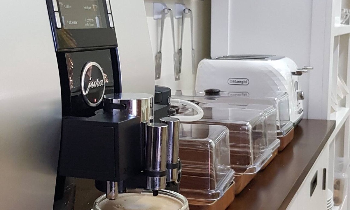 Cairns North Hotel | Reef Palms Motel