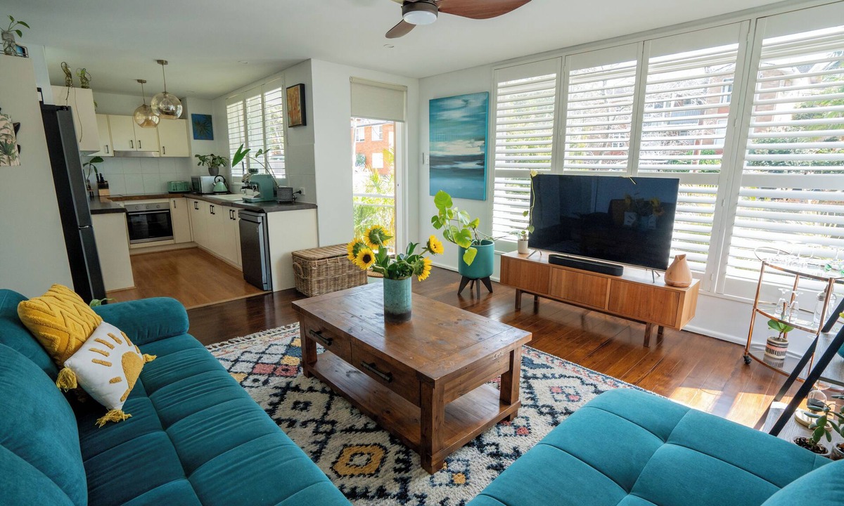 Dee Why Apartment | Relaxed Coastal Stay – 2 Bedroom Apartment with Outdoor Space