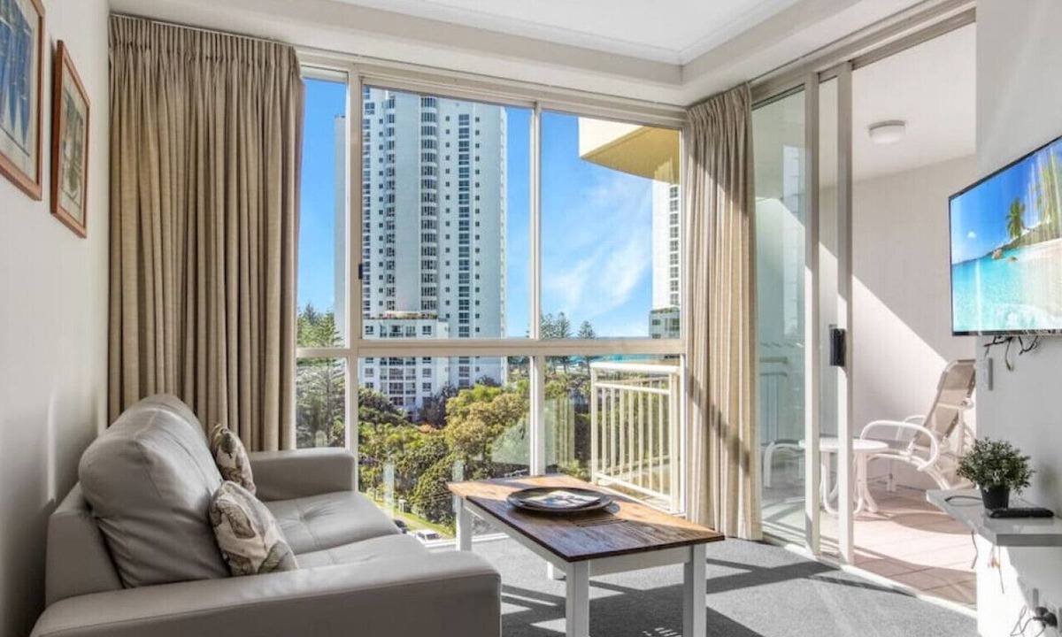 Main Beach Apartment | Resort Main Beach 1 bedroom