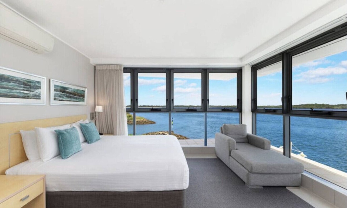 Ballina Apartment | River`s Edge Retreat - Premium Suite