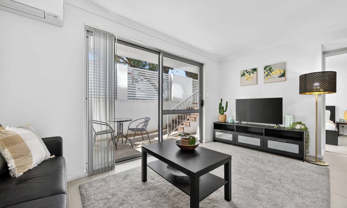 Rockingham Apartment | Rockingham 2BR Unit with Parking near Garden