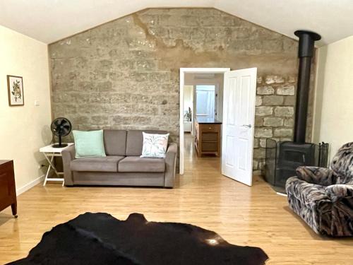 Wisanger Apartment | Ronald's Roost farmstay Kangaroo Island