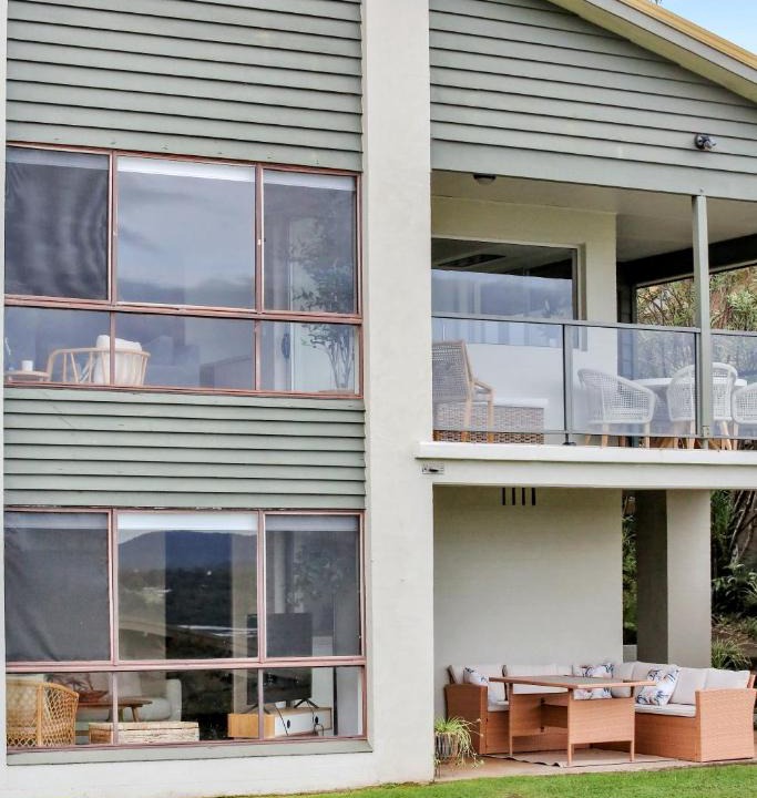 Merimbula House | Rosie's Seaview-Lake to ocean view