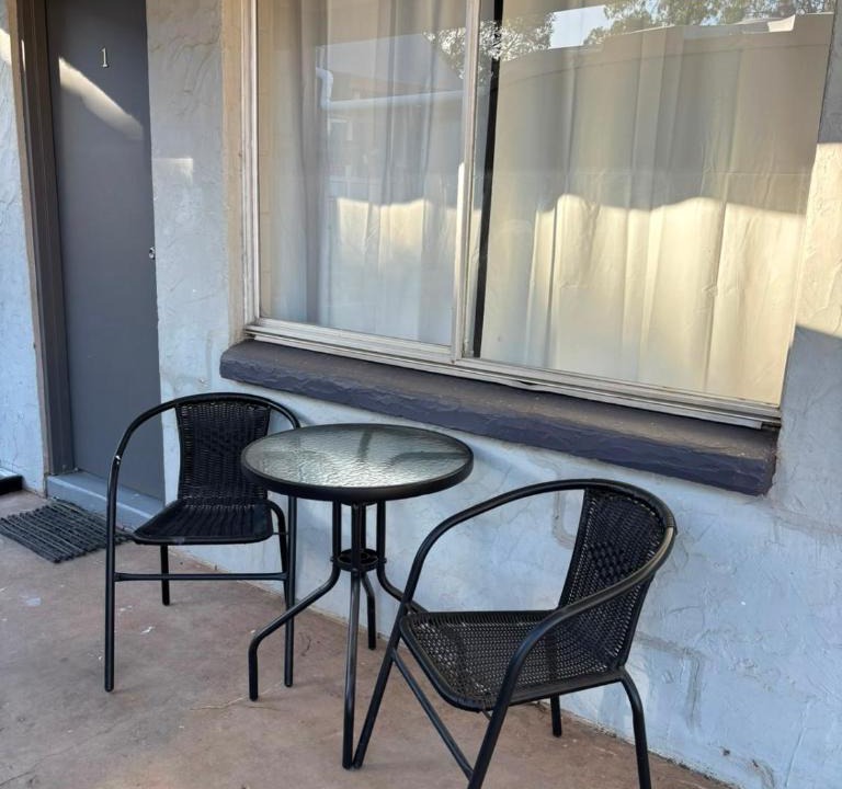 Parkhurst Hotel | Royal oak motel