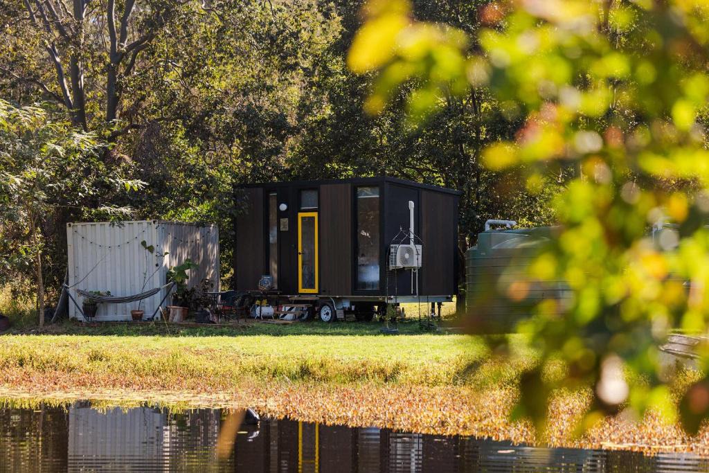 Samford Valley House | Samford Valley Retreat by Tiny Away