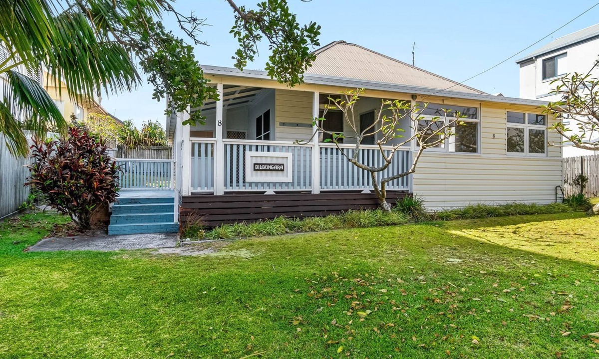 Yamba Cottage | Sandy Cheeks - Charming Yamba Beach Cottage Close to Town & Beaches - Holiday Yamba