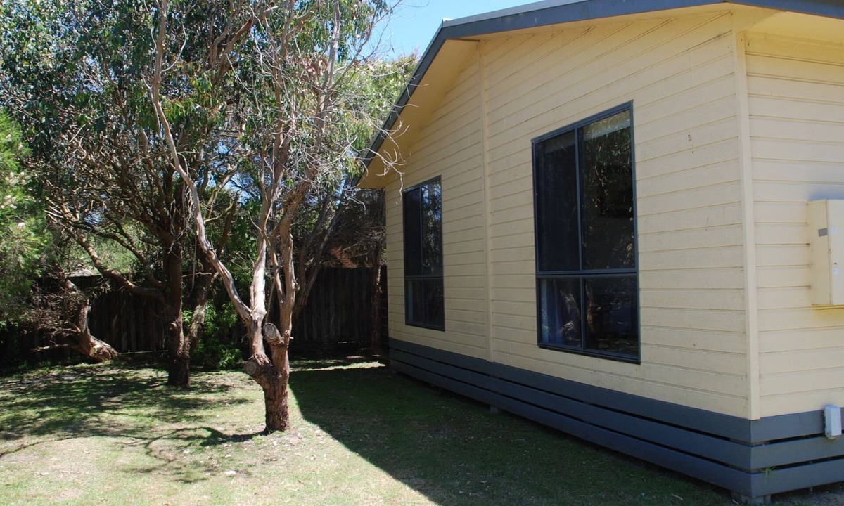 Sandy Point House | Sandy Point Getaway Wilsons Prom. Pet Friendly, Internet and Linen Included.