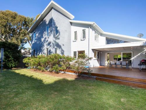 Callala Beach House | Sapphire Sands - Pet Friendly - Community Pool