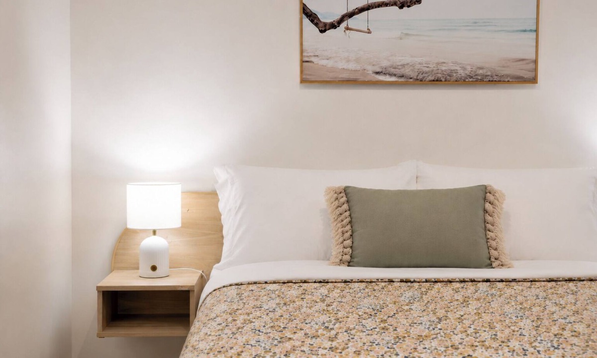 Scarborough Apartment | Scarborough Beach Escape NEW