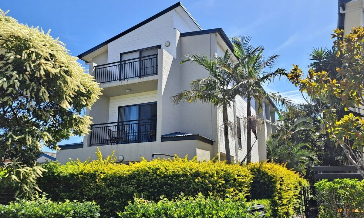 Tuncurry Apartment | Seachange 5 -If your ready to embrace the seachange lifestyle of Tuncurry, this apartment is for you