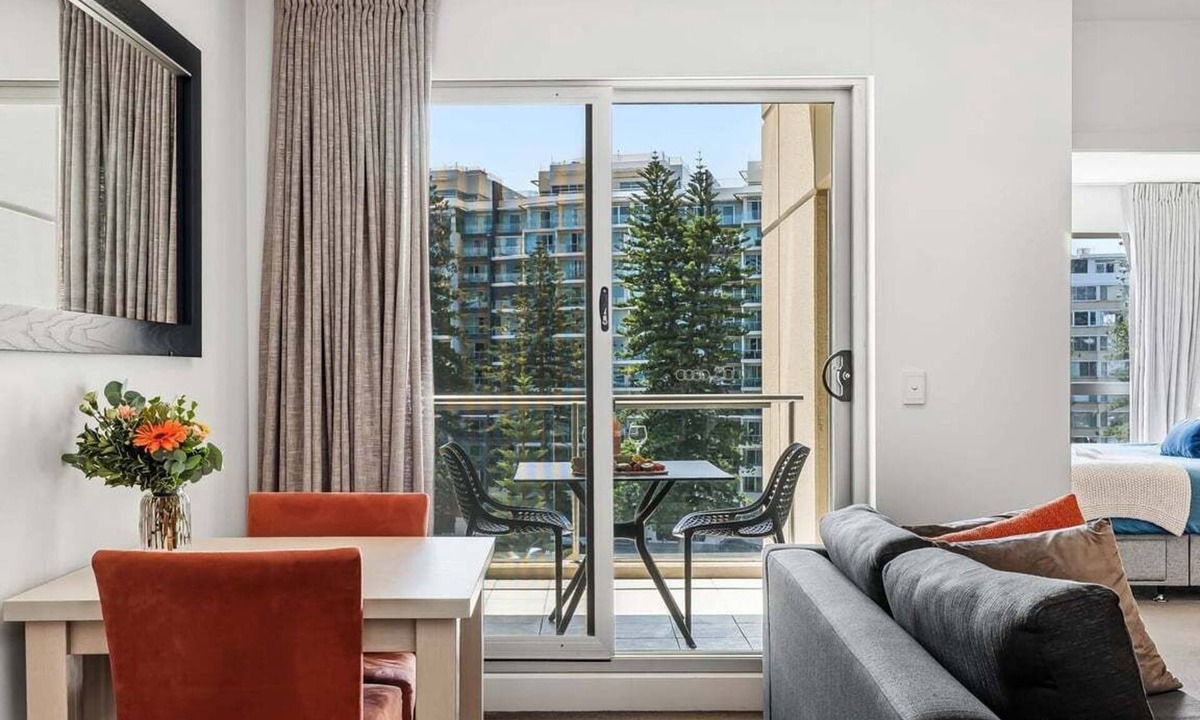 Glenelg Resort | Seaside Hideaway at Belle Pier