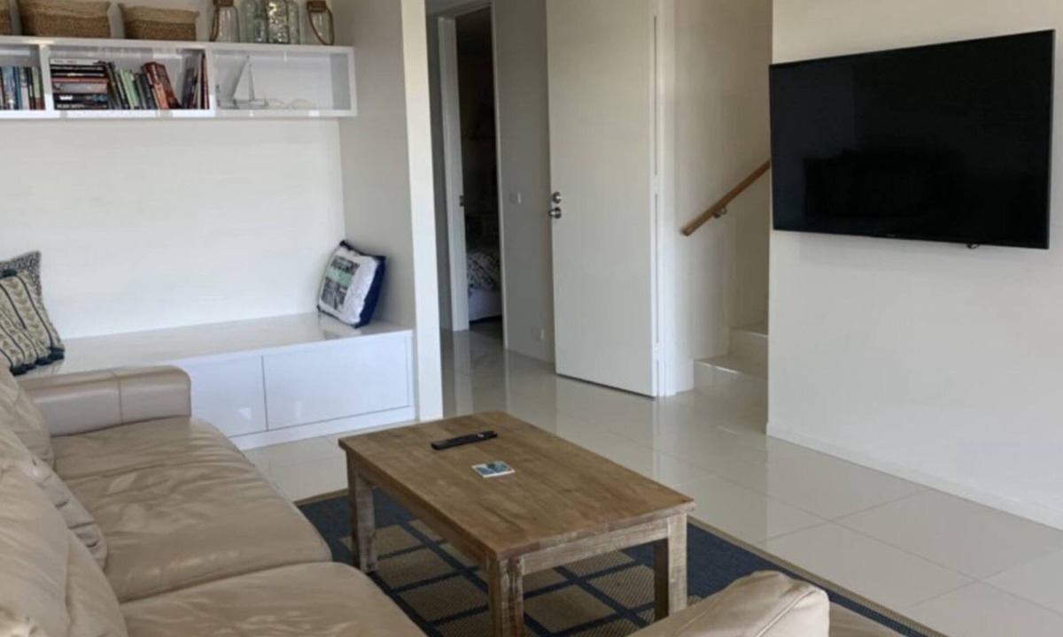 Caloundra Apartment | Seaspray U1 Ocean Views & Private Beach