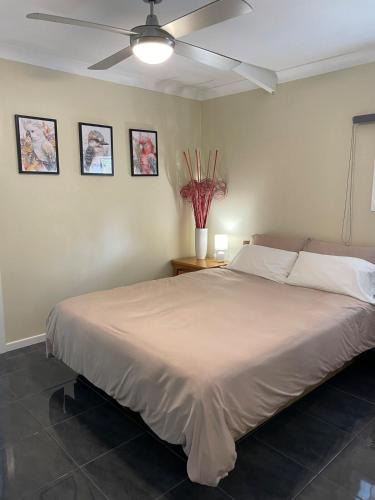 Sheldon House | Self Contained Pet Friendly Guesthouse "The Perch"