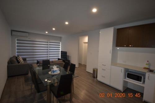 Kelmscott Apartment | Self contained Two Bedroom Apartment