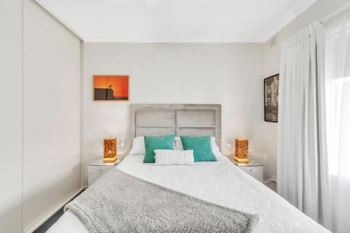 Semaphore Apartment | Semaphore's Seaside Retreat