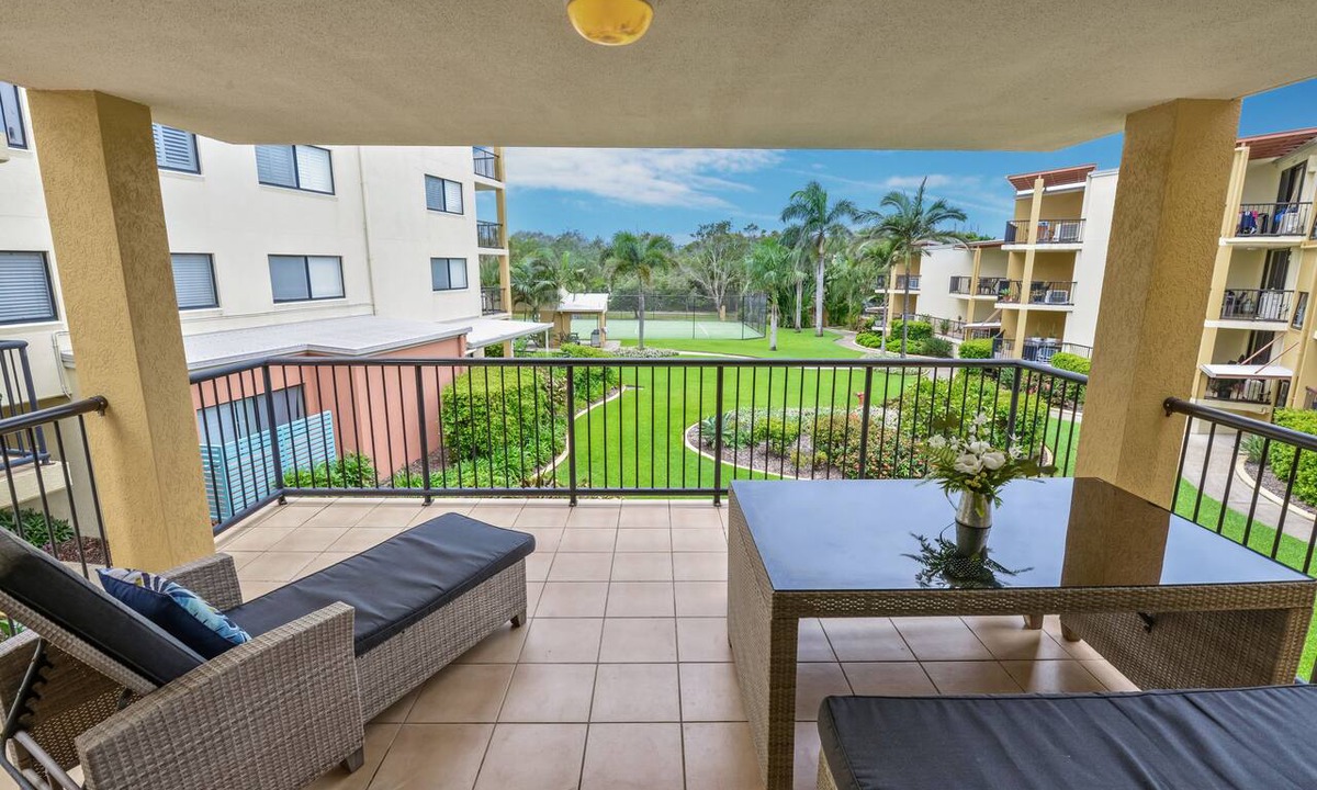 Marcoola Apartment | Serene 3BR Beachfront Retreat – Relax & Reconnect