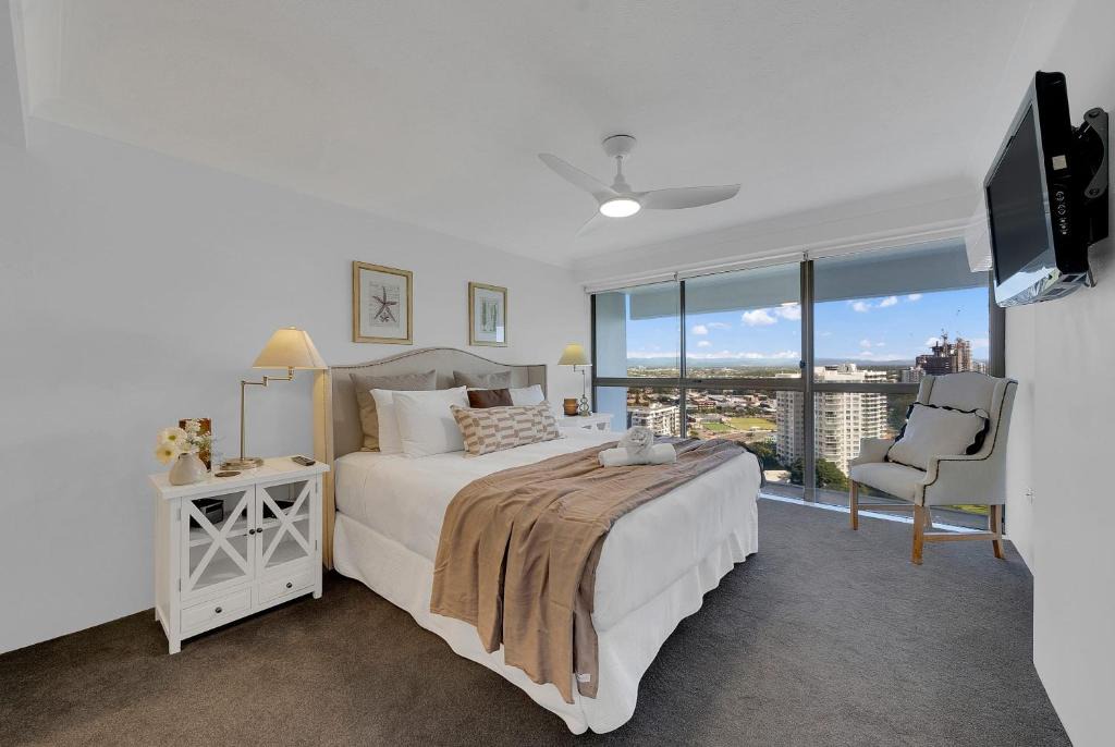 Burleigh Heads Apartment | Serenity By Khove