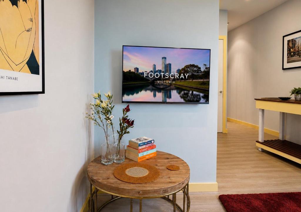 Footscray Apartment | Serenity Cloud Apartment in Vibrant Footscray