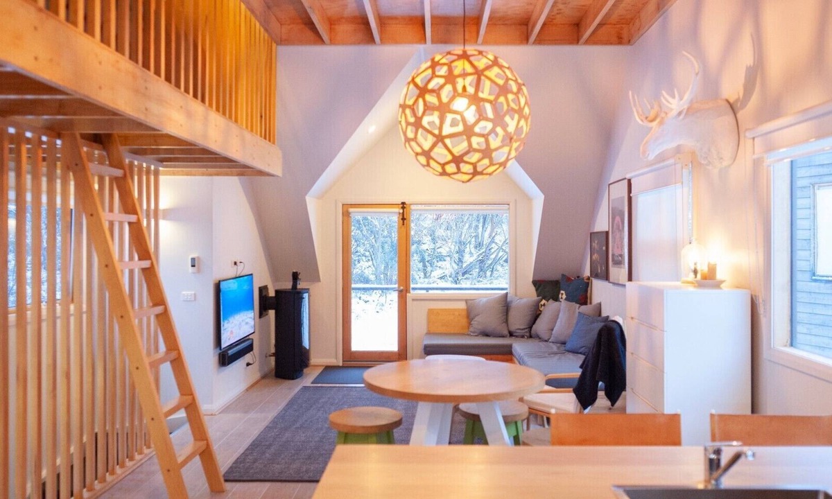 Dinner Plain Ski Chalet | Skyfall - Dinner Plain