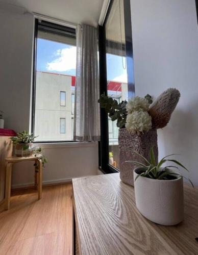 South Melbourne Apartment | South Melbourne Central 1BR - 106