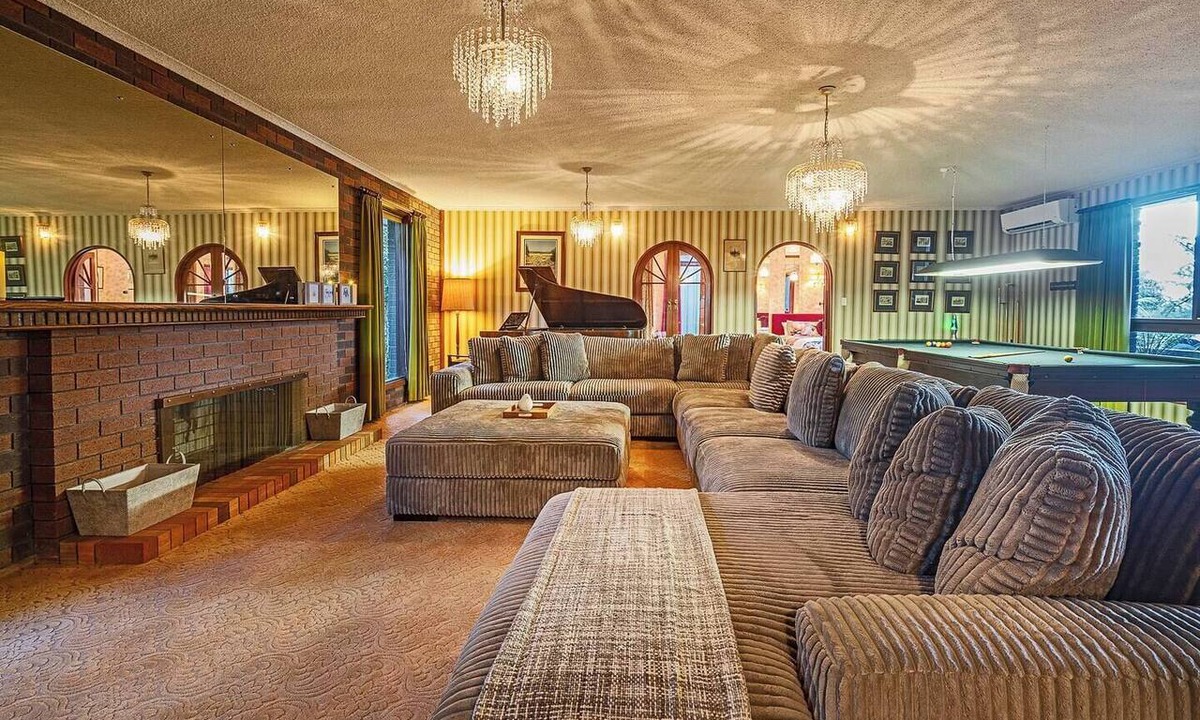 Margate House | Southern Edge Retreat Vintage Charm by the Bay