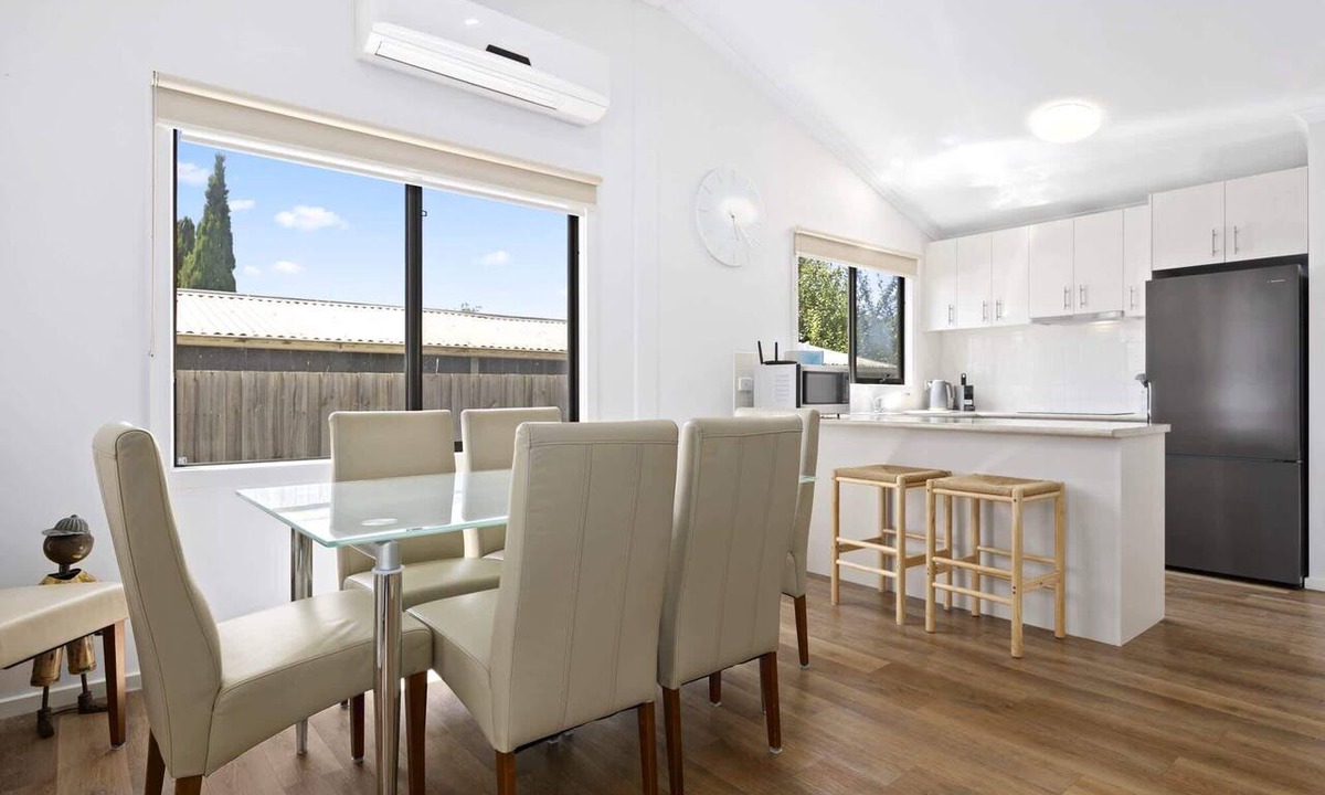 Portarlington Apartment | Spacious 2-Bedroom with Private Parking Access