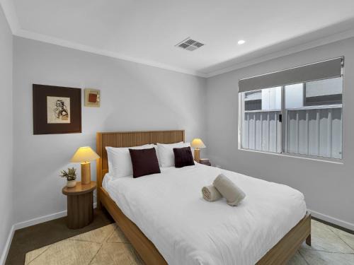 Yokine House | Spacious 3-Bed Home in Leafy Yokine