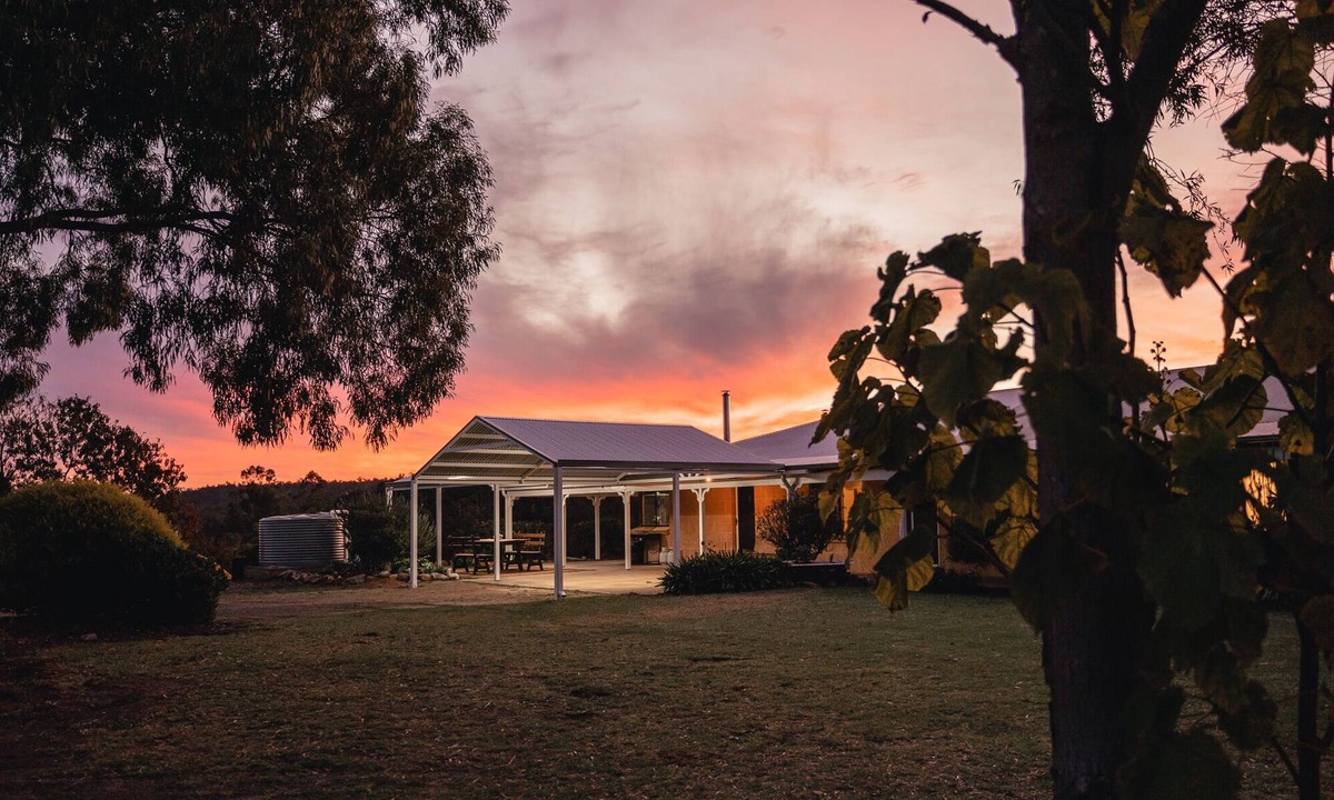 Mummballup Other | Spacious Mumballup Farmhouse Retreat - Valley Views, Fires & Family Fun