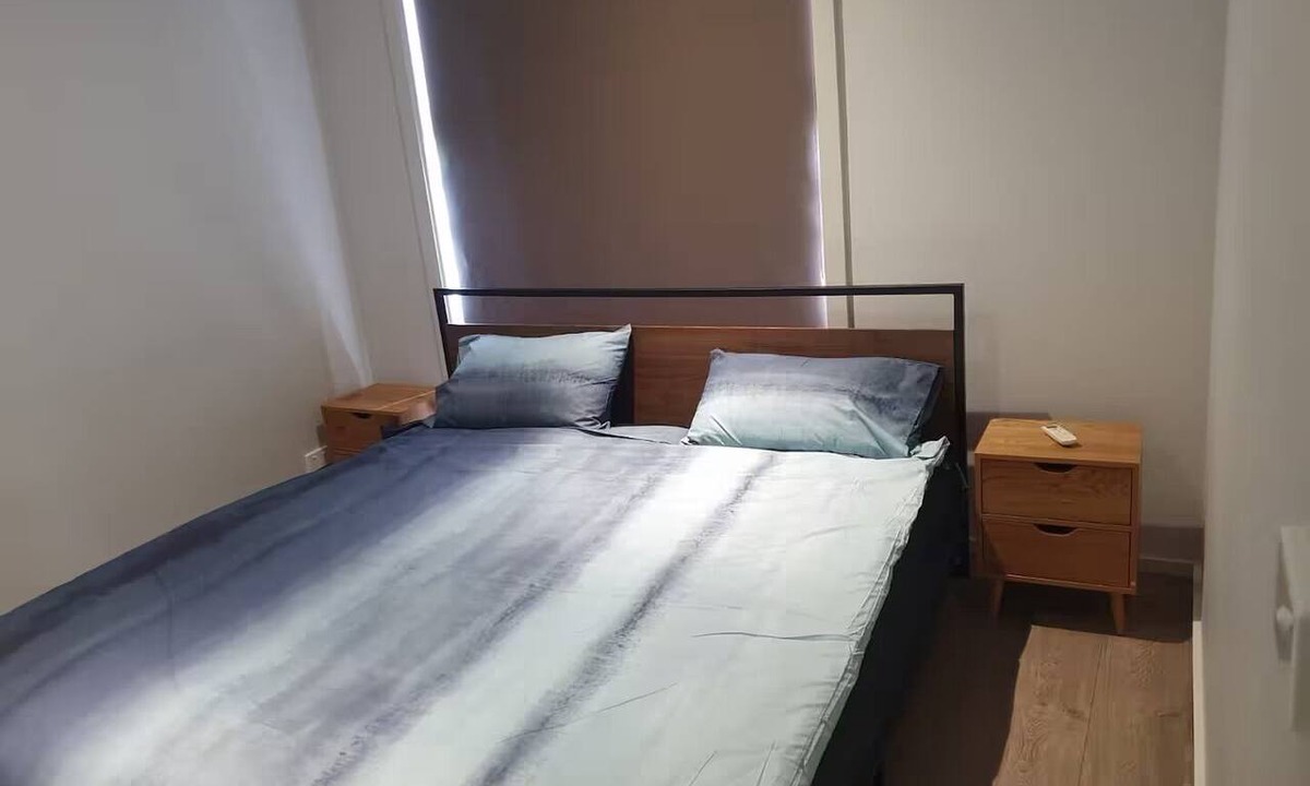 Altona Meadows House | Spacious n comfortable modern family home near Train Station with free wifi