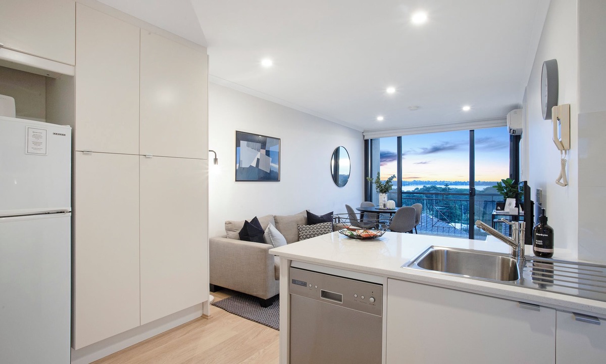 South Perth Apartment | Spectacular Views South Perth1br