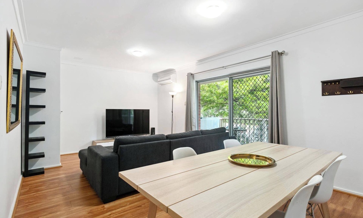 Mosman Park Apartment | St Leo's Hideaway: 2BR Apartment Near Beach in Mosman Park